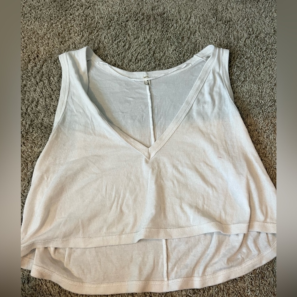Size XS-S cropped loose/flowy white tank top from Free People